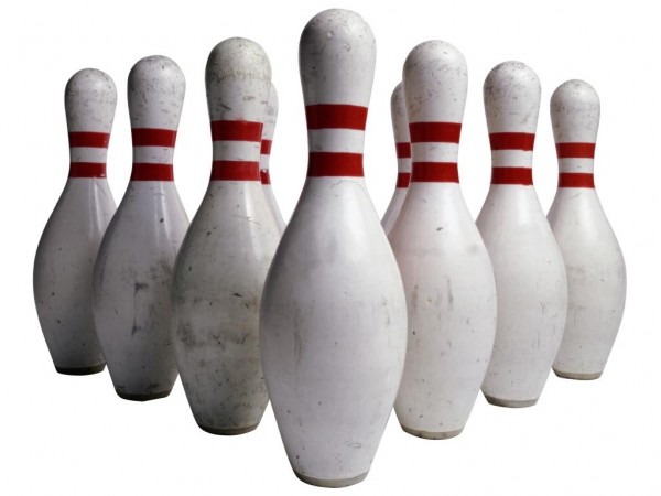 Quilles de bowling (au nombre de 10)