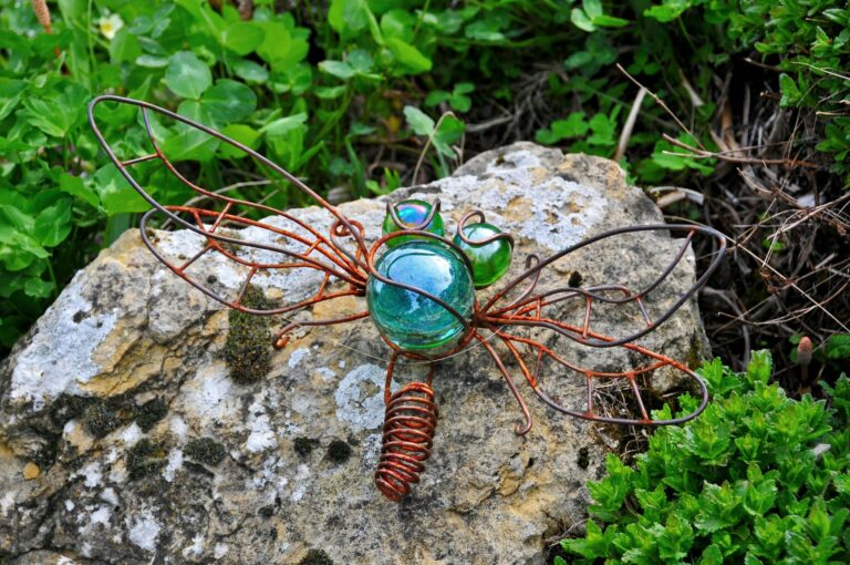 Faire des objets en fil de fer