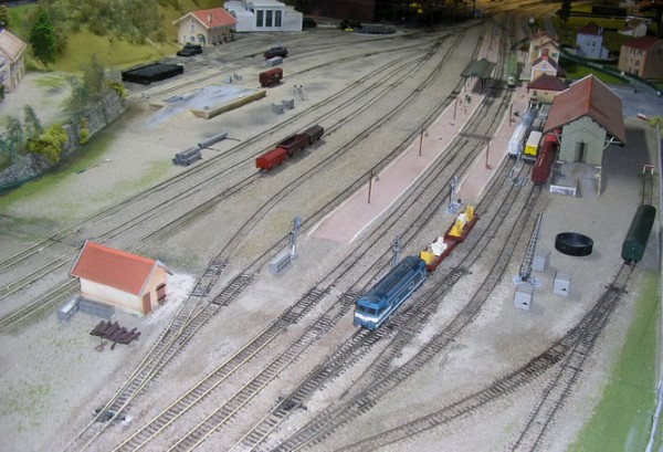 Gare de trains miniatures