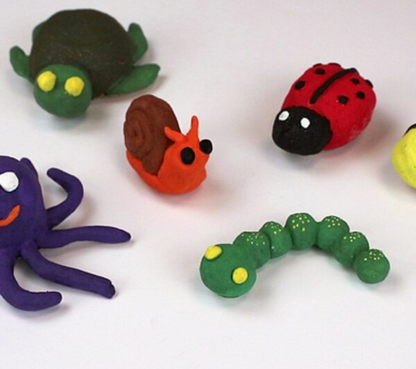 Formes d’animaux réalisées avec de la pâte à sel