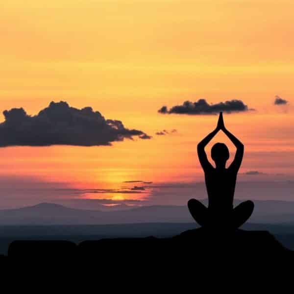 Le yoga invite à l'exploration intérieure