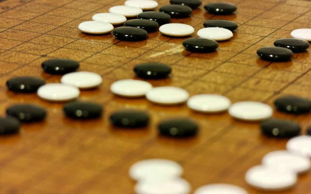 Le jeu de Go est un jeu stratégique venant de Chine