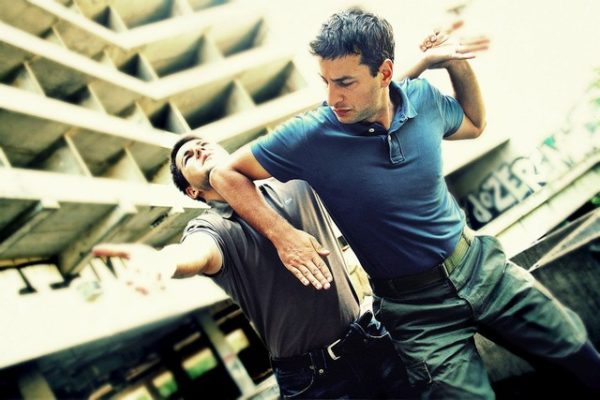 Zoom sur le krav-maga, la technique de combat qui nous vient d'Israël