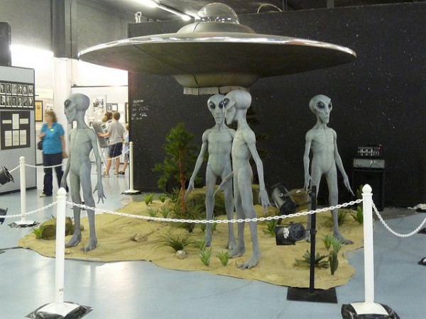 Aliens au musée de Roswell (USA)