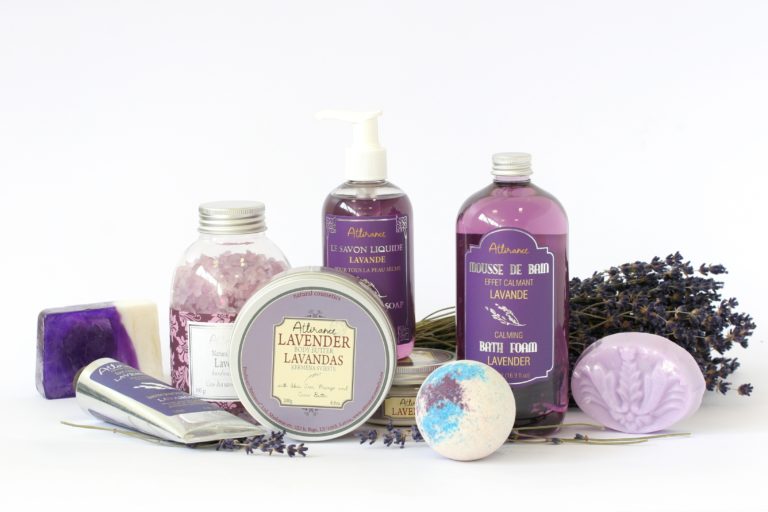 L’huile nettoyante, le meilleur allié pour votre beauté
