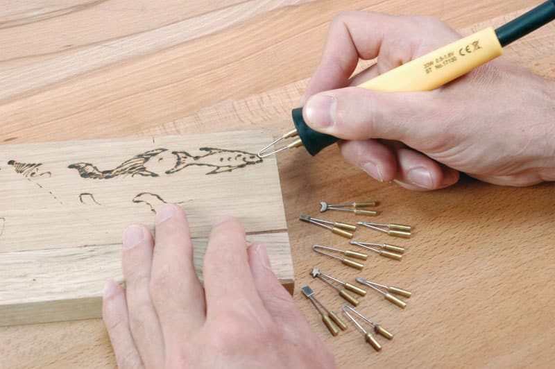 Choisir le bon pyrograveur pour faire de la pyrogravure