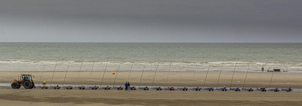 Char à voile sur la plage de Berck