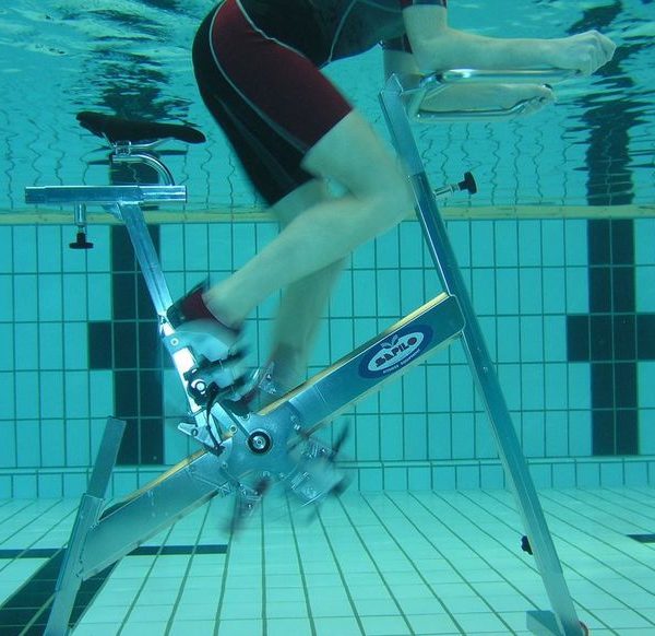L'aquabiking, faire du vélo dans l'eau