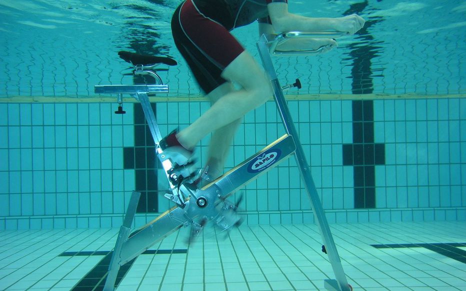 L'aquabiking, faire du vélo dans l'eau