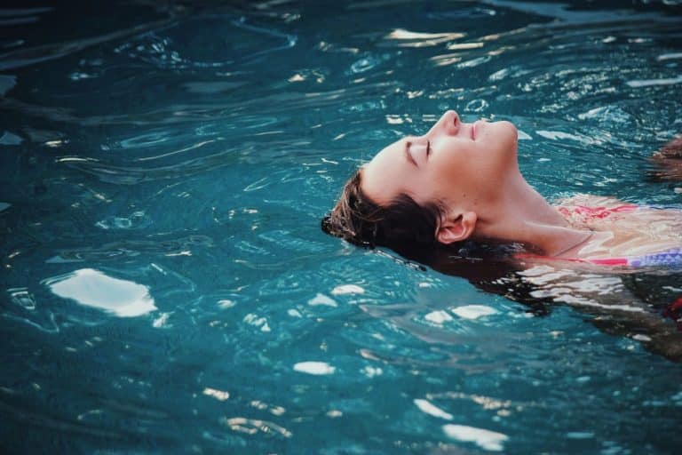 Quels sont les bienfaits de la natation sur les articulations ?