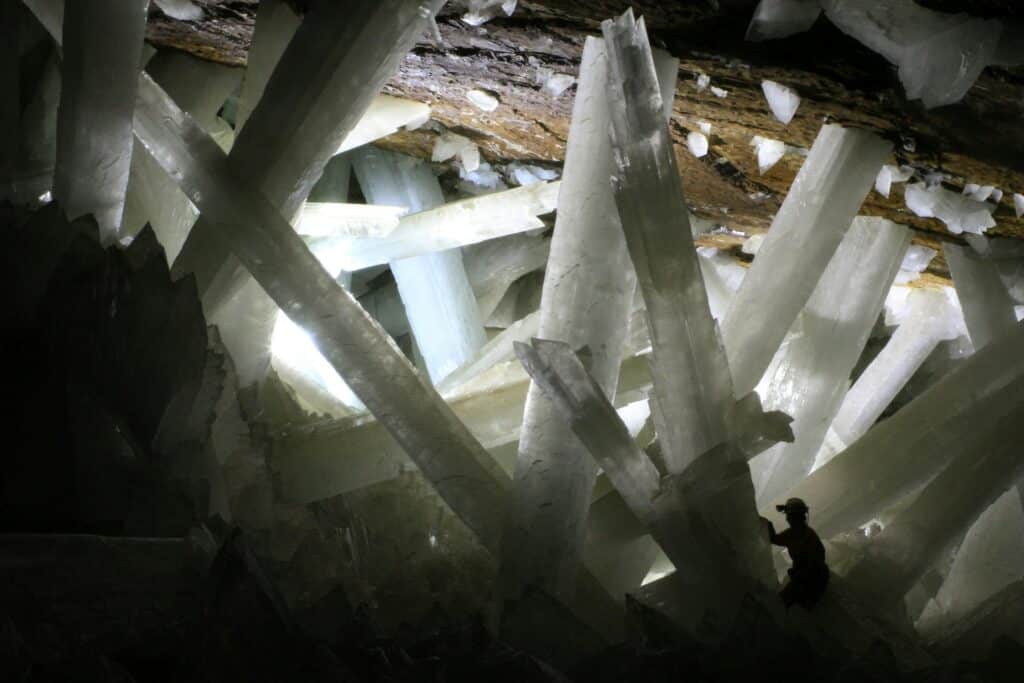 La grotte aux cristaux géants de Naïca Mine au Mexique