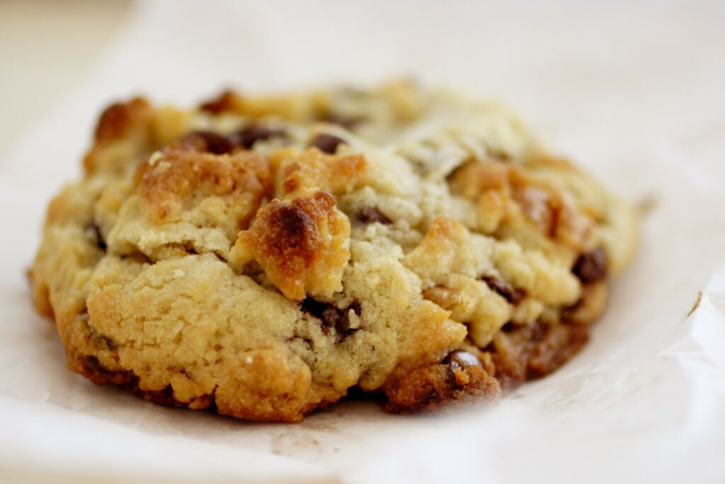 Cookie Bakery aux éclats de caramel et pépites de chocolat