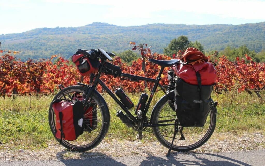 Vélo de trekking spécial randonnée