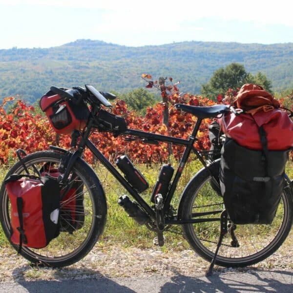 Vélo de trekking spécial randonnée