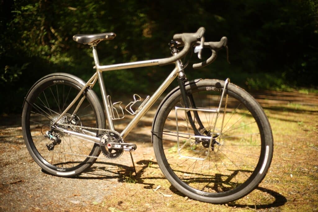 Le gravel est un vélo pour voyager (presque) partout